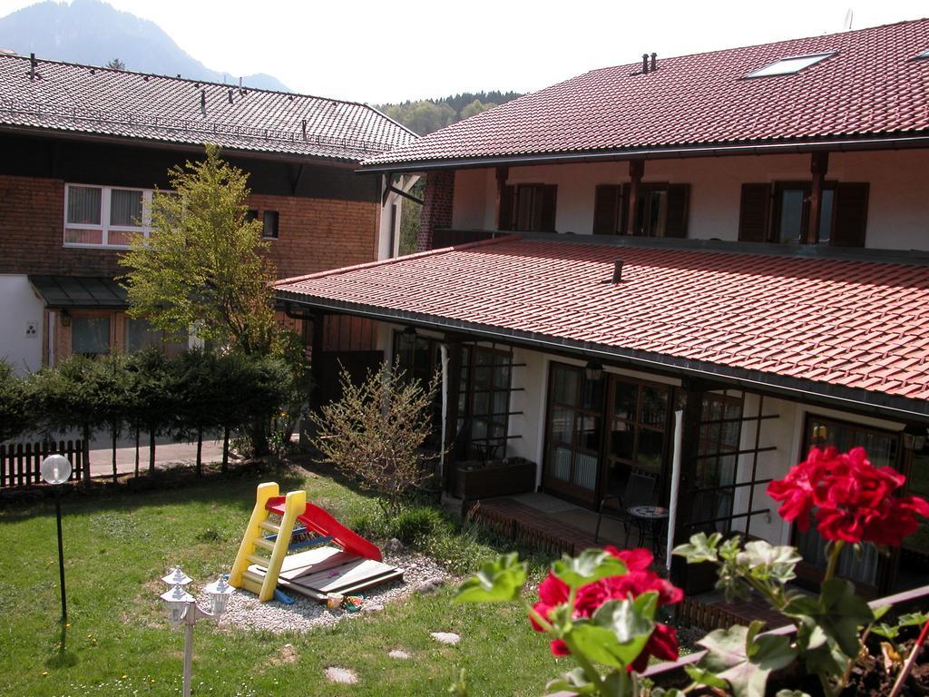 Hotel-Restaurant Zum Hirschhaus Inklusiv Chiemgaukarte Ruhpolding Exterior photo