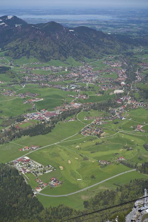 Hotel-Restaurant Zum Hirschhaus Inklusiv Chiemgaukarte Ruhpolding Exterior photo