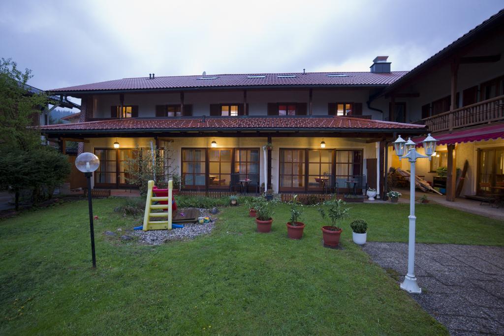 Hotel-Restaurant Zum Hirschhaus Inklusiv Chiemgaukarte Ruhpolding Exterior photo